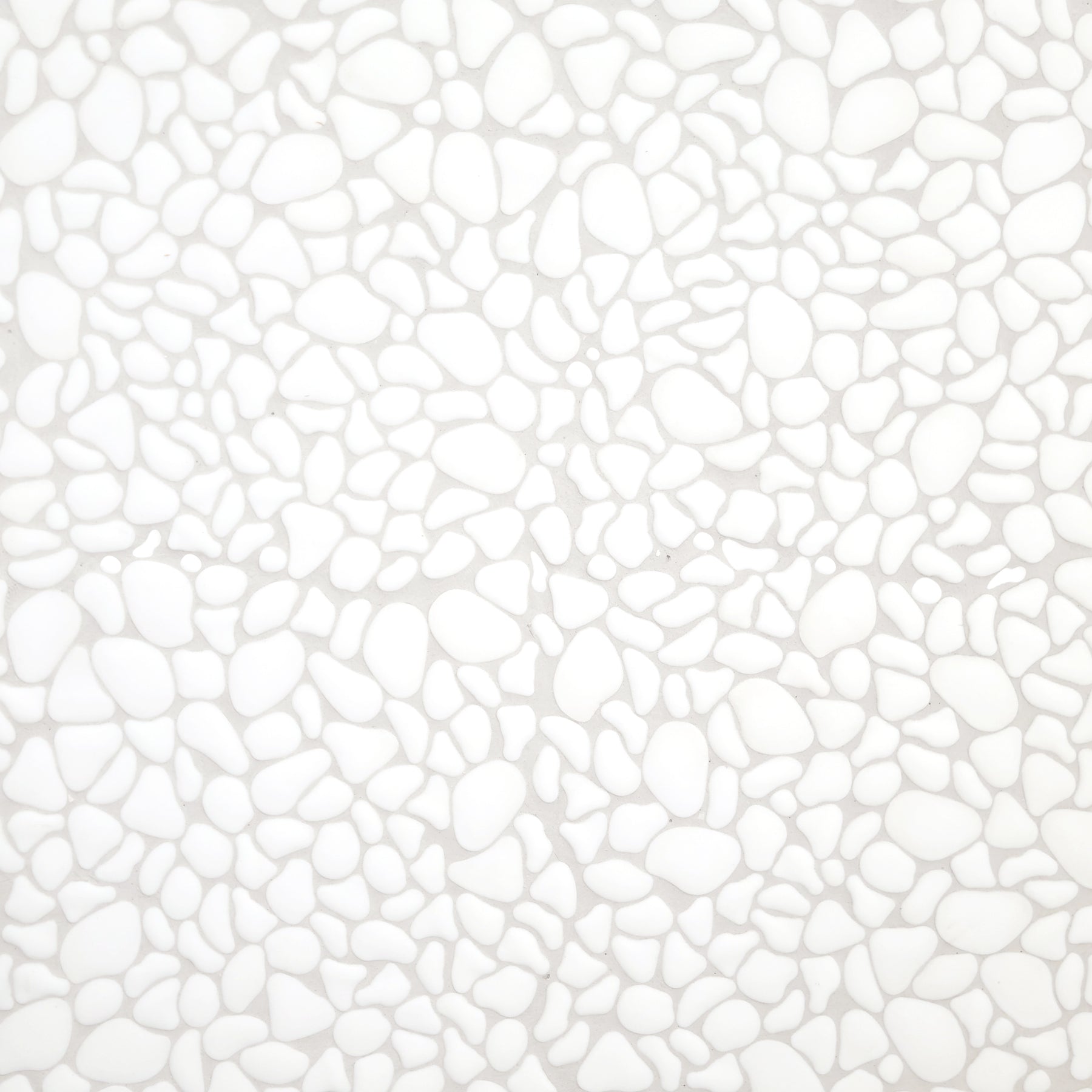 White Pebble 10.6‘’x10.6'' Recycled Glass Floor And Wall Mosaic Tile